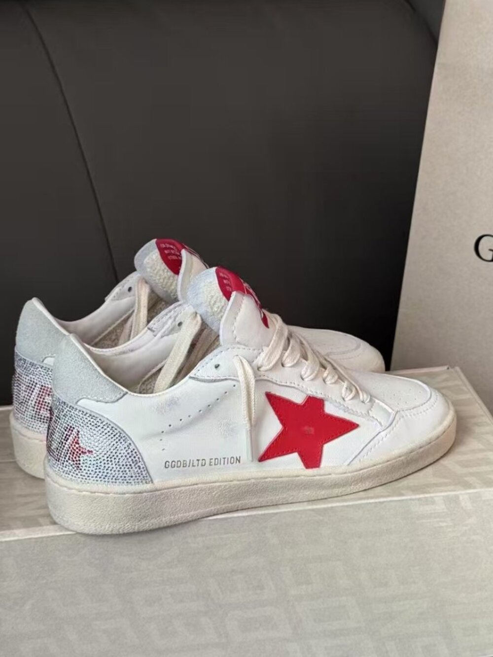Golden Goose Ball Star Sneakers with Red Star - Picture 7 of 10
